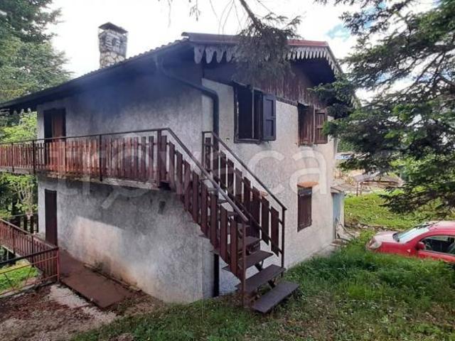 Baita/chalet/trullo in vendita ad Anfo