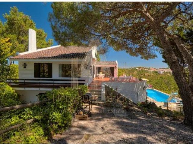 BAIXA DE PREO | Quinta T4 isolada com vista Mar e Serra