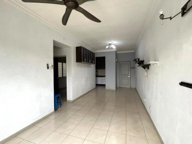 Baiduri Court Apartment Bandar Bukit Puchong