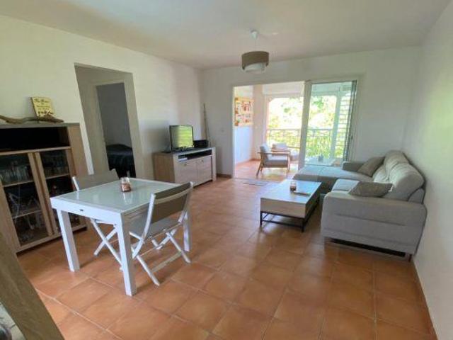 Baie Mahault, 97122