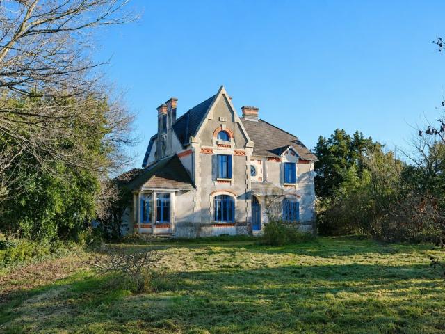 Baignes Sainte Radegonde Vente Propriété/château 16