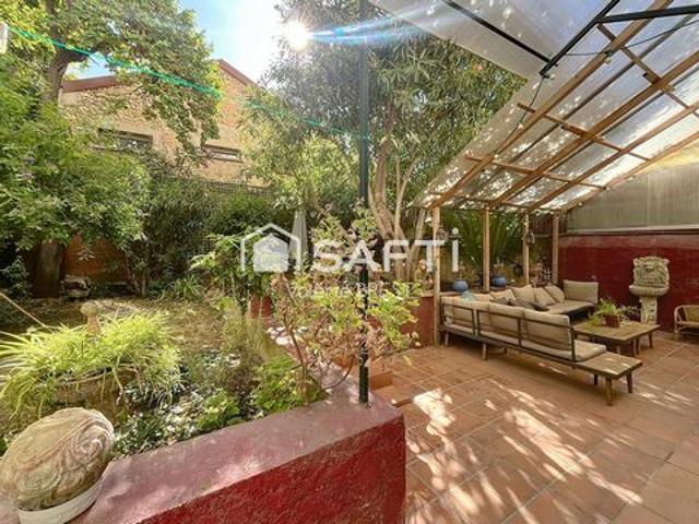 Bail a céder Local plus appartement jardin de 200m2