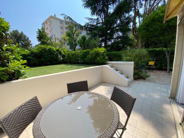 BAIL ÉTUDIANT GRAND STUDIO REZ DE JARDIN PLAGES DU MIDI