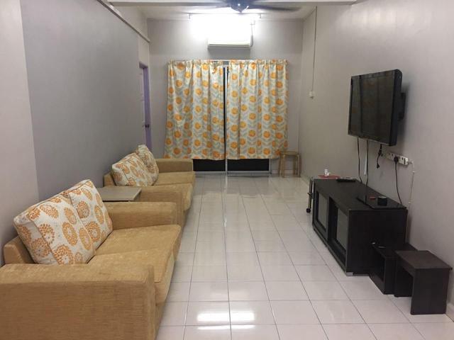 Baileys Court Apartment