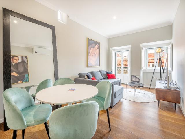 BAIRRO ALTO PRIME DUPLEX by HOMING