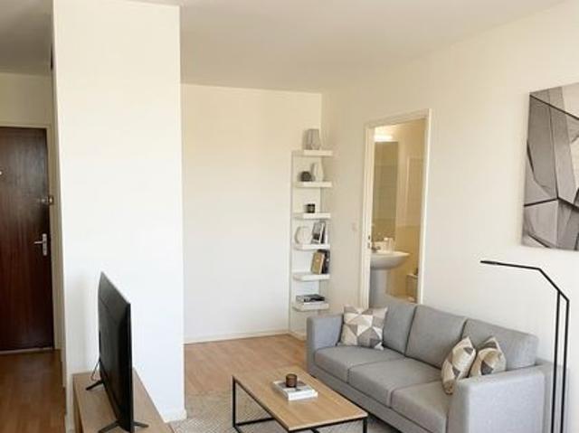 BAISSE DE PRIX Appartement T1 à deux pas des facultés et écoles à Gradignan
