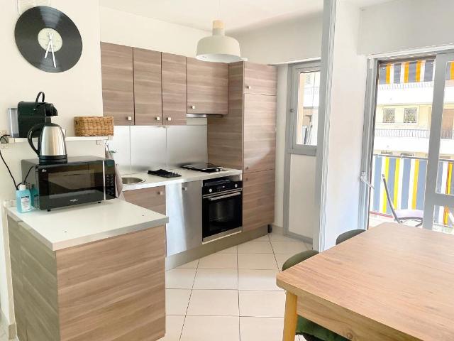 ? Baisse de prix ! Cannes centre ville – Superbe 2 pièces de. 41m² Cannes