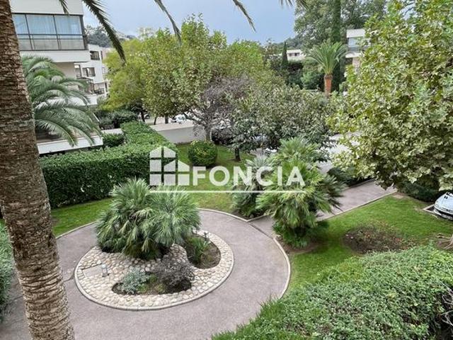 Baisse de prix Mandelieu quartier Minelle 2 pièces 36 m2 et garage et cave