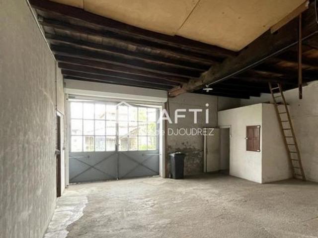 BAISSE DE PRIX ! MAISON DE VILLE 107 m² 3 CHAMBRES GARAGE ET DEPENDANCES