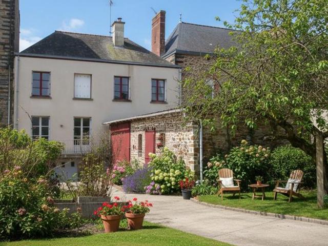 BAISSE DE PRIX ! Rare Opportunité maison 134m² + Dépendance