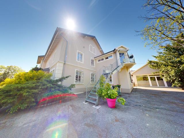 BAISSE DE PRIX * Splendide Propriété de Prestige à Sentheim 68780