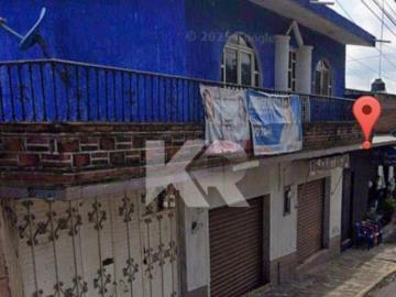 BAJA DE PRECIO DE $2,650.000 A $2,450.000 CASA EN VENTA SOBRE AVENIDA EN CUERNVACA