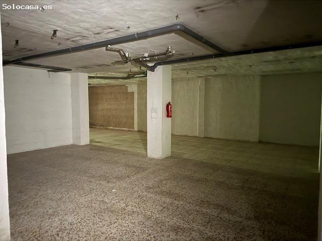Bajo comercial en zona alameda Ideal para trasteros