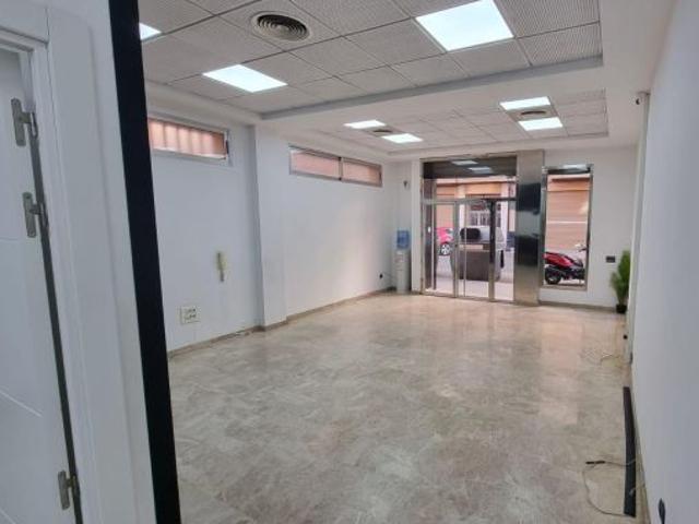 BAJO COMERCIAL PARA ALQUILAR DE CALIDAD EN DOCTOR MARAÑON 750€