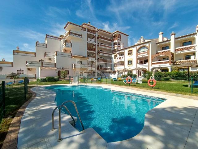 BAJO CON GRAN TERRAZA PRIVADA + LICENCIA TURÍSTICA!