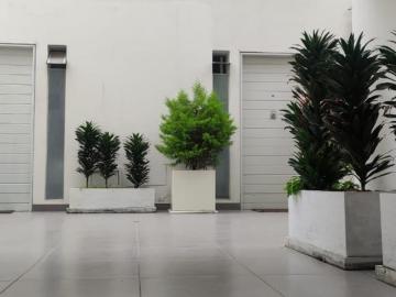 BAJO DE PRECIO DUPLEX EN VENTA 1ER PISO. A CDRAS DEL PQ KENNEDY MIRAFLORES