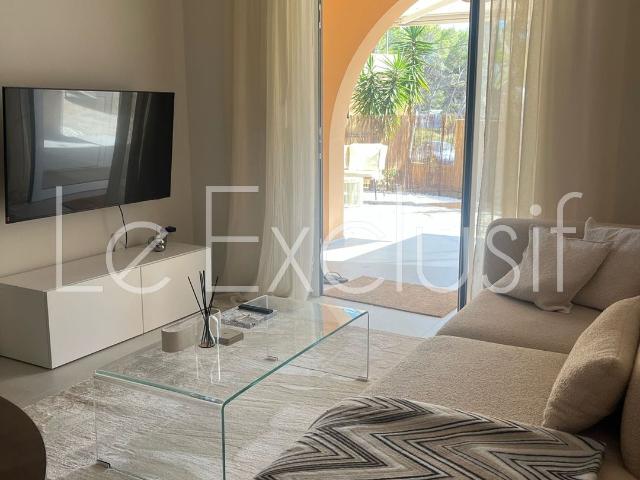 BAJO REFORMADO EN ALQUILER ANUAL CERCA DEL MAR EN SANTA EULALIA, IBIZA