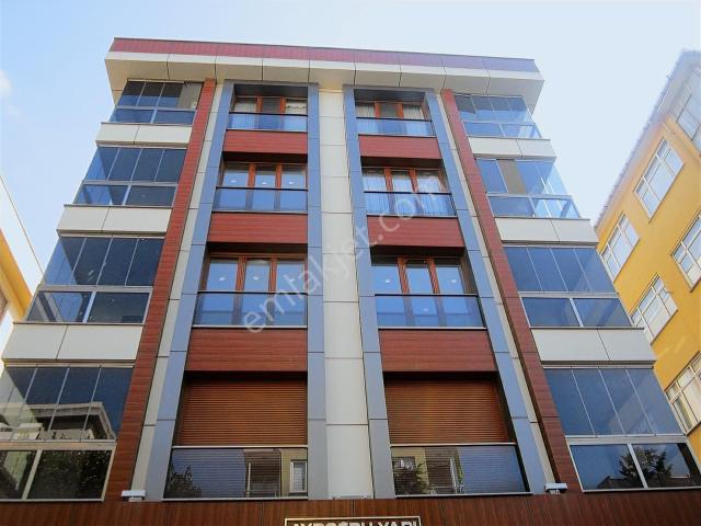 Bakırköy Kartaltepe'de Yeni Bina'da 3+1 100m2 Net Kiralık Daire