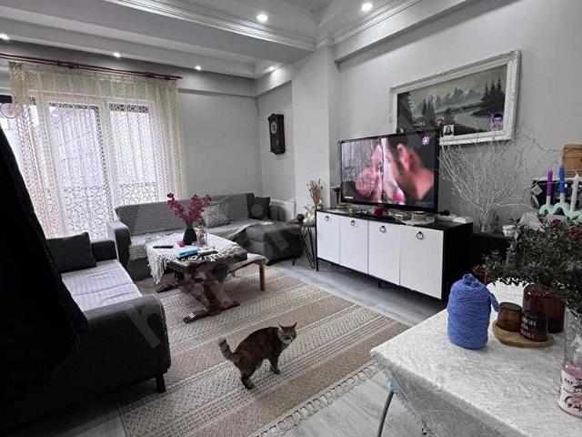 Bakırköy Osmaniye de yeni binada acil! Satılık