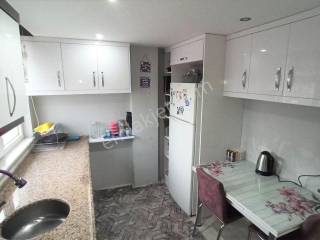 Bakırlı Mahallesinde 2 Katlı Binanın 2. Katı Balkonlu Cam Teraslı 3+1/140 M2 Dubleks Daire 3.750.000