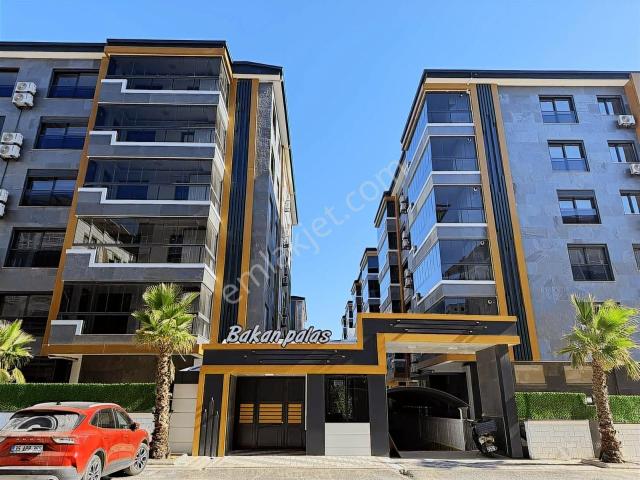 Bakan Dan Torbalının En İyi Lokasyonundaki En Prestijli Site