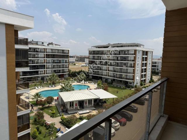Bakandan 3+1 Ara Kat 160 Metre² Site İçi Havuz Cephe Daıre
