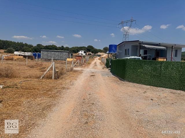 BAL GAYRİMENKUL'DEN TAPUDAN SATIŞLI 300 M2 BAHÇELER