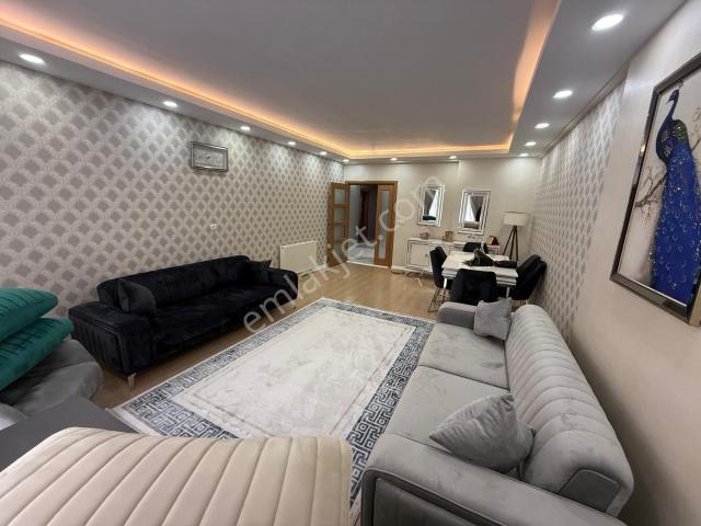 Balık Ayağı Caddesine Sıfır Uygun 5 Odalı