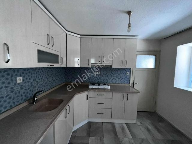 Balıkesir Altıeylül Gaziosmanpaşa Mahallesi Kiralık 1+1 Daire