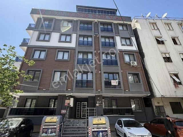 Balıkesir Altıeylül Kasaplar Mahallesi Kiralık 2+1 Dubleks Daire
