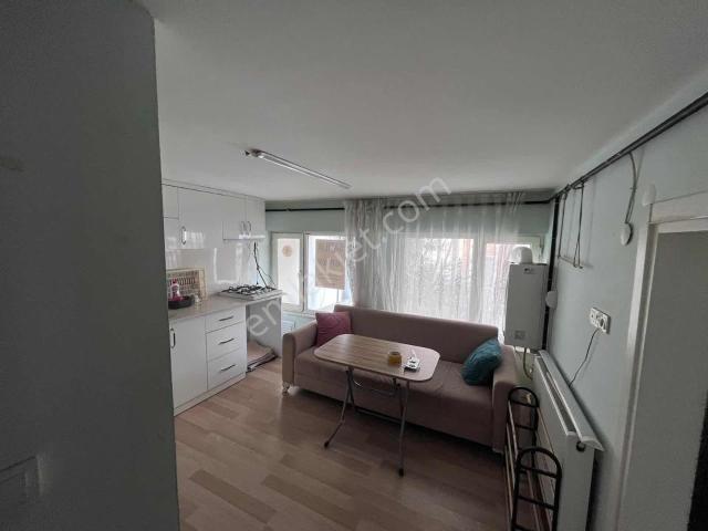 Balıkesir Altıeylül Plevne Mahallesinde Satılık 1+1 Eşyalı Daire