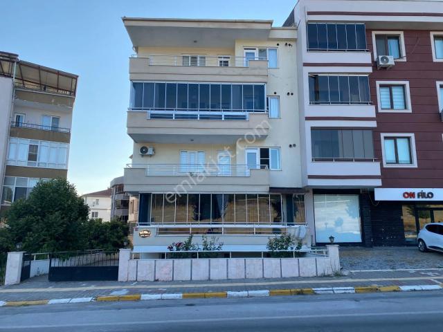 Balıkesir Bahçelievler Mahallesinde Kiralık 3+1 Daire