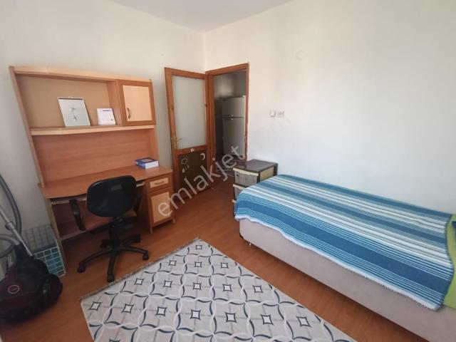 Balıkesir Bahçelievler De Sahibinden Kiralık Eşyalı Ara Kat 1+1. Daire