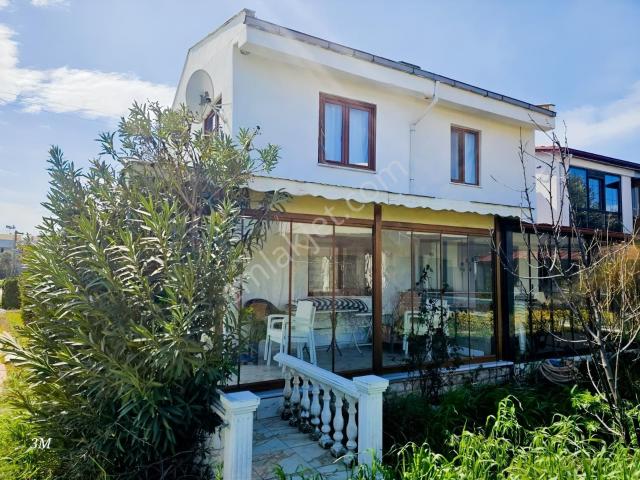 Balıkesir Gömeç Denize 50 M Havuzlu Site İçinde Satılık Villa