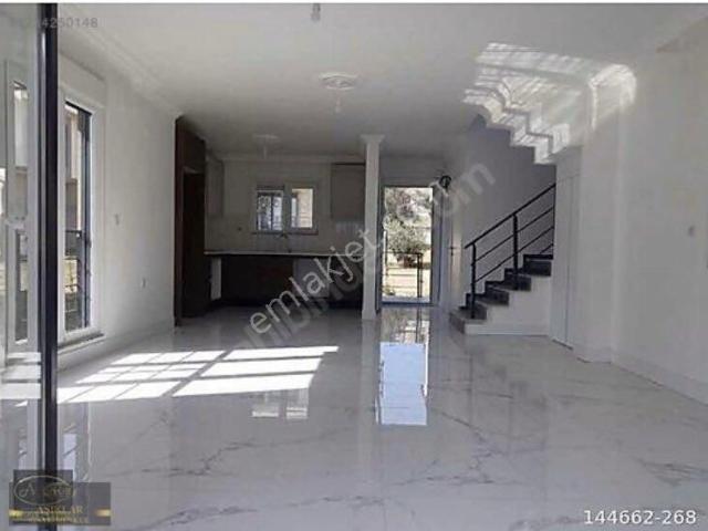 Balıkesir Gömeç Karaağaç Havuzlu Müstakil Villa