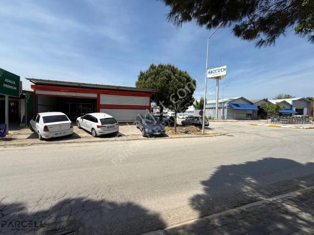Balıkesir Yeni Sanayi Sitesi 3.kapıda 150 M² Kiralık Köşe Dükkan
