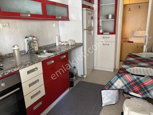 Balçova Agora Yakını Arakat 2+1 Eşyalı Kiralık Daire