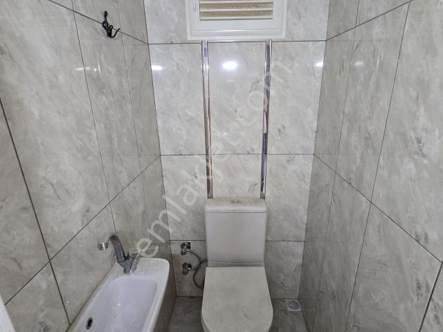 Balçova Çetin Emeç Mah. D.gazlı, Havuzlu Kiralık 6+1 Villa