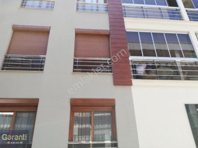 Balçova F.çakmak Mah 2+1 Arakat Yeni Daire