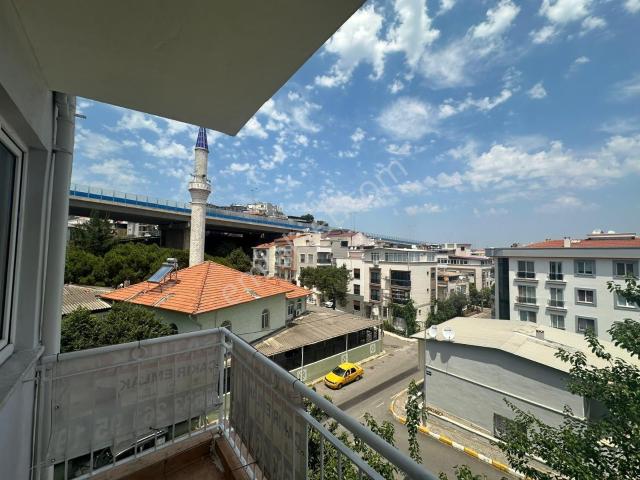 Balçova Girişi 3+1 Daire
