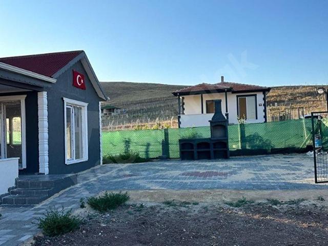 BALA BEYNAM'DA 450 M ARSA İÇİNDE 64 M SATILIK EV