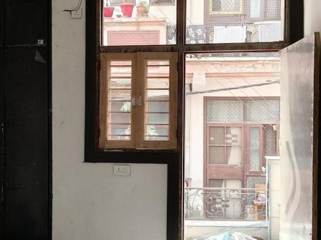 Balaji Enclave 1 RK 40 Sq. Yd. Builder Floor in Govindpuram Ghaziabad Listing ID: #10344