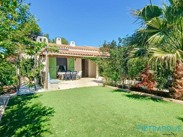 BALARUC LES BAINS: Sur une parcelle de 976m², Villa plain pied