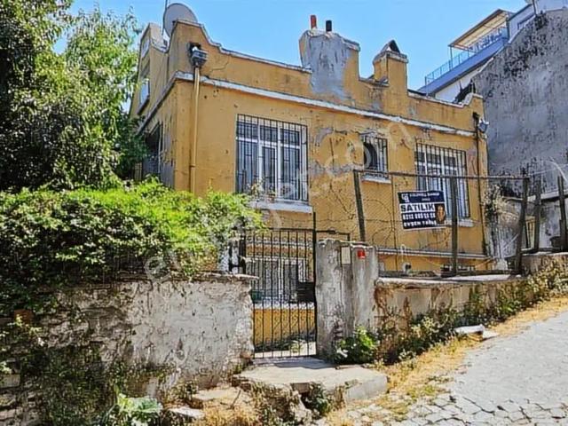 Balat Vodina Cad. Yakın 166m2 Arsa İçinde Müstakil Ev&ofis