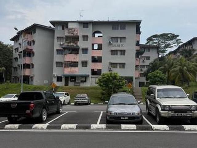 Balau flat taman rinting full loan renovated free new cat