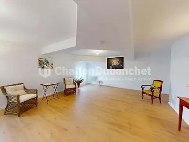 Balbigny 42510 Achat / Vente maison 8 pièces t8 au dernier étage cave
