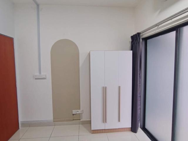 [Balcony Queen Room] Holmes 2, 2min HUKM, PPUKM, Permaisuri, Tun Razak, Cheras