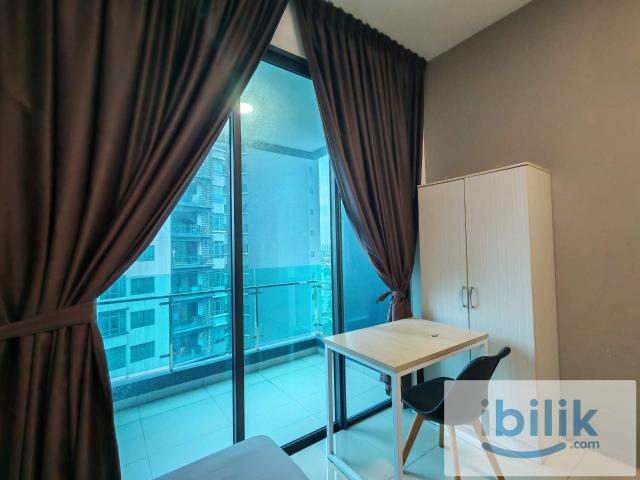Balcony Room