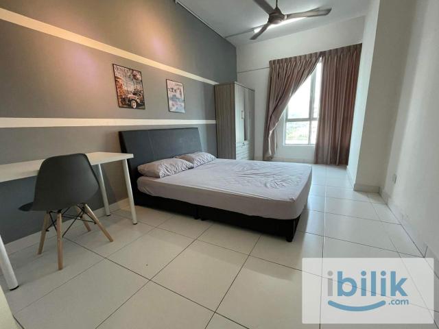 Balcony Room