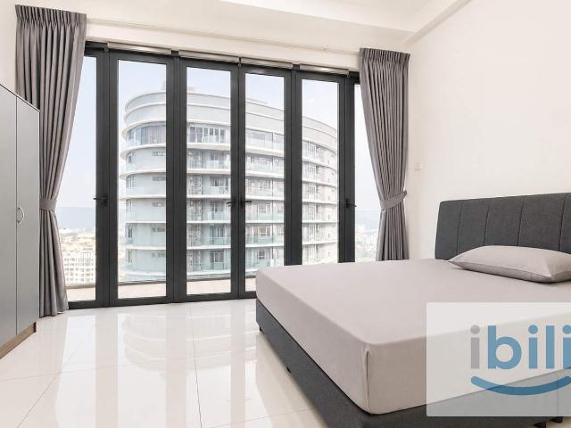 Balcony Room @ Arte S Condominium, Gelugor
